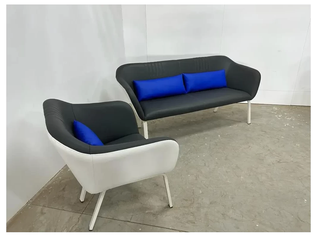 Modern Sofa Set image