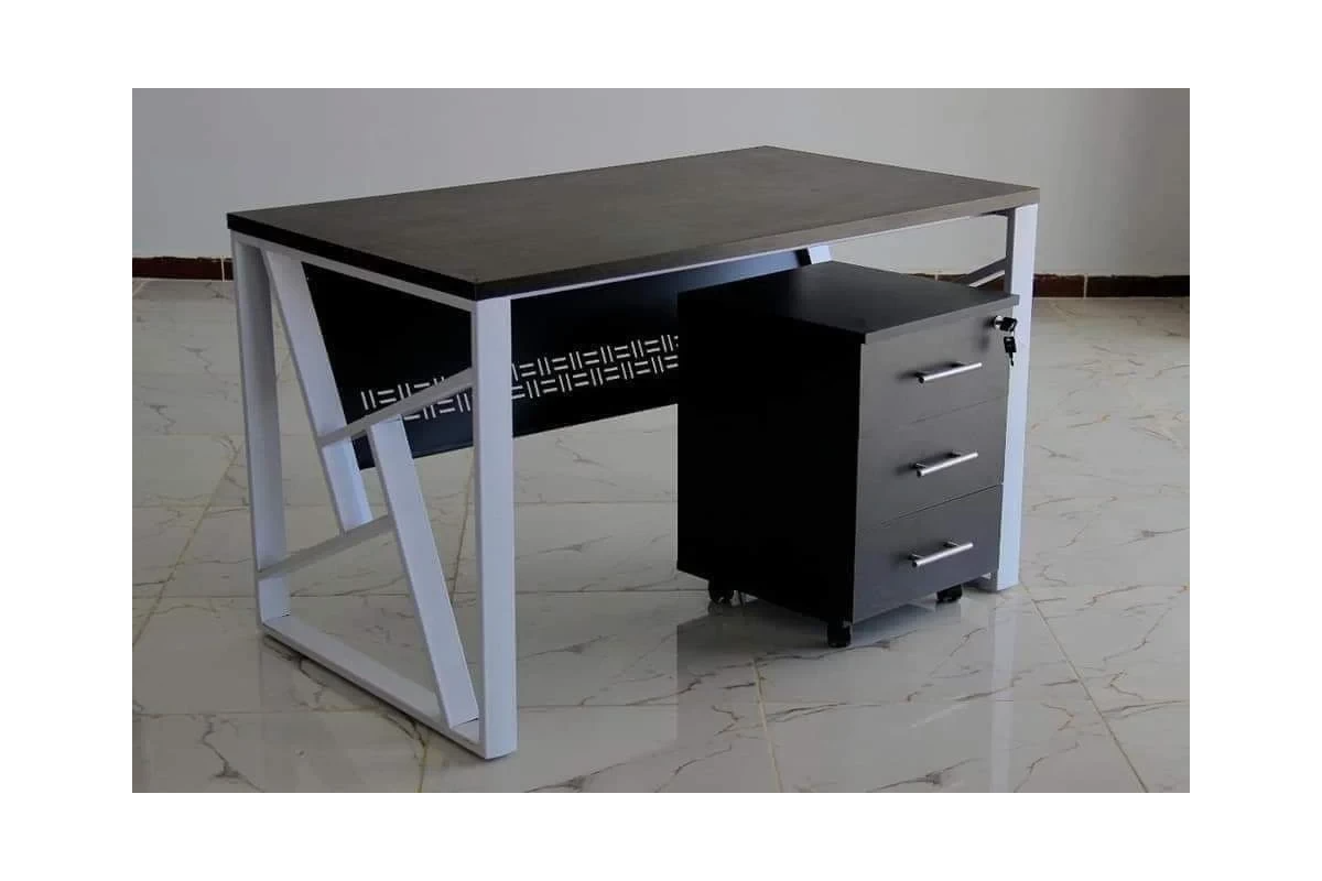 Desk size 120*60 cm image